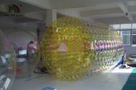 2.4m Dia Nadmuchiwana Woda Rolling Toy Dla Dzieci Żółty PVC Nadmuchiwany Roller Wody