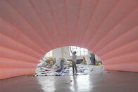 Nadmuchiwany namiot imprezowy o wymiarach 10 m na 5 m, półkole, ze światłem LED