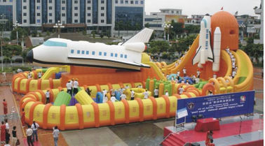Big PVC Plandekowy model samolotu Nadmuchiwane Fun City Kids Water Parks Custom