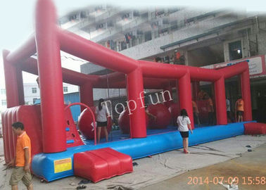 Red N Blue Corridor Inflatable Sports Games z przeszkodami Balls N Climbing Wall