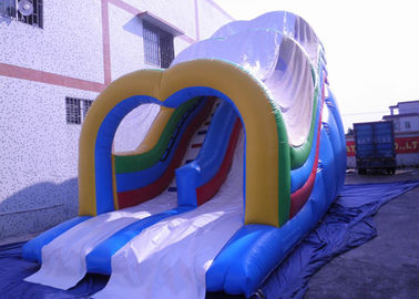 komercyjny odkryty Wave Inflatable Slip n Slide z dachem / dużym domem Bounce
