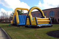 Inflatable Wipeout Course Wypożyczenie toru przeszkód na podwórku Army Blow Up Bounner