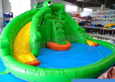 Niestandardowe Crocodile Theme Zjeżdżalnia wodna Nadmuchiwane Splash Play PVC dla dzieci