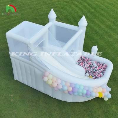 Biały puchany skok z kombo Bouncy Castle House Kids Wodny zjeżdżalnia z piłką Pit