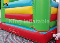 Kolorowy materiał 6 * 4m PVC Nadmuchiwany zamek do skakania z dmuchawą do wynajęcia