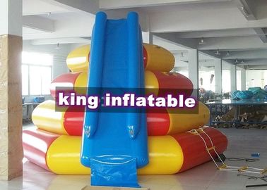 Niestandardowy dmuchana zjeżdżalnia wodna do parków wodnych / zjeżdżalnia wodna trampolina