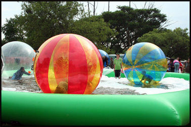 Mieszany kolor o średnicy 2m Dostosowany PCV Wak On Water Ball do parku wodnego