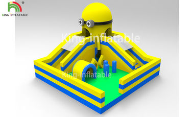 Yellow Minions Indoor Bouncy Dmuchany zamek do skakania Przeszkoda Dry Slide OEM