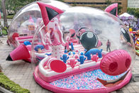 Komercyjny nadmuchiwany plac zabaw dla różowej świni z pokrowcem na namiot bąbelkowy