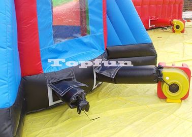 Dostosuj 10 m wysokości rakiet nadmuchiwany zamek do skakania Bouncer Tower gry na świeżym powietrzu